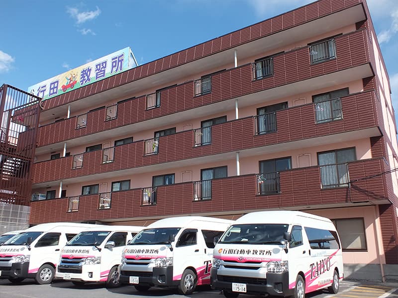 外観 | 男性寮