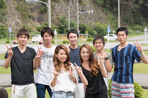 photo4 山形校 集合写真1.jpg