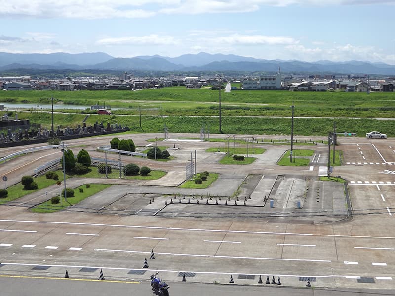komatsu04.jpg